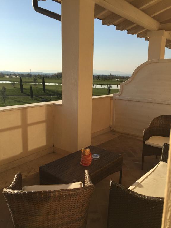Garda Residence San Vigilio Golf بوتسولينغو الغرفة الصورة